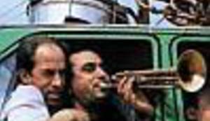 ČAROLIJA U AQUARIUSU: Dolazak najradišnijih puhača na svijetu - Fanfare Ciocarlia