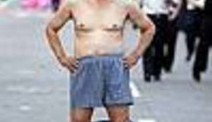 GNJEVNI KOREJANCI: Pogledajte fotografije najmaštovitijih i najbizarnijih ideja kako u Južnoj Koreji izraziti nezadovoljstvo