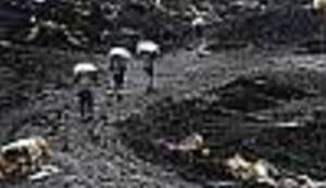 KAO U ZEMLJAMA TREĆEG SVIJETA: Ilegalnim kopanjem uglja do gole egzistencije