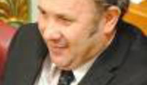 PROPADANJE JEDNOG CARSTVA: Lako će Željko Kerum dolje, ali kako je došao gore