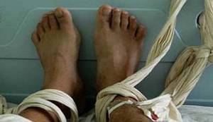 GOSPOĐO, VI MORATE NA PSIHIJATRIJU: Misle da mogu i zato to čine