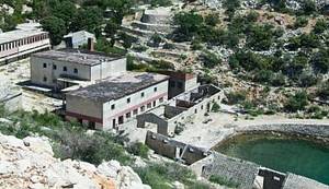 NOVINARI LUPIGE NA GOLOM OTOKU: Iako nismo gradili otok, otok je u jednom danu gradio nas