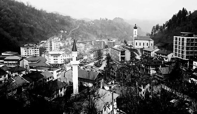 PJESMA FARUKA ŠEHIĆA: Šetnja Srebrenicom