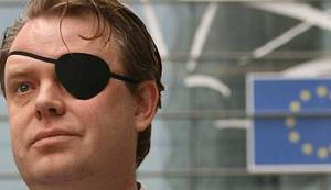 ŽIVOT U INTERNETSKOM DOBU: Privatnost? Kakva privatnost?