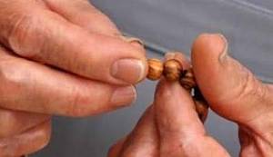 MARX JE BIO U PRAVU: Religija je uistinu opijum za mase