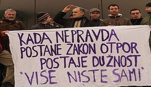 BAHATOST PRIJE DELOŽACIJE: Pogledajte kako bankari izbacuju ljude na ulicu