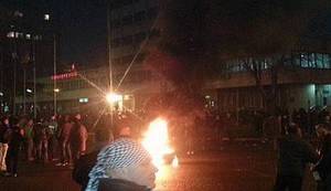 ČUJU SE KRICI, JAUCI I DETONACIJE: Policija krenula u konačni obračun s tuzlanskom revolucijom