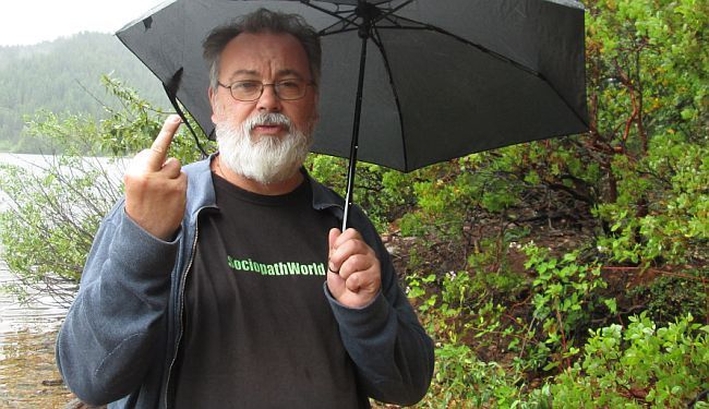 NAKON 18 GODINA AZILA - ČOVJEK KOJI JE TUĐMANU POKAZAO 'SREDNJI PRST': „Nisu me ubili pa što ja sad tu glumim?“