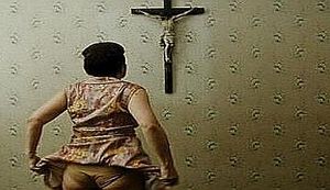 O KONZERVATIVIZMU U DALMACIJI: Sablazan u dalmatinskom gradiću ljeta 2014. godine