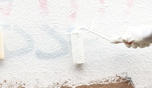 NE U NAŠEM GRADU (FOTO I VIDEO): Zagrebački antifašisti uklonili 'ustašluke'