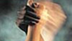 Samo nemoj po glavi momče plavi