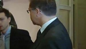 TKO JE TU KOME ŠEF: Ministra Vargu ušutkao njegov - glasnogovornik