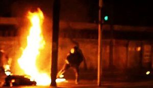 PODIJELJENA SYRIZA: Molotovljevi kokteli i dio koalicije protiv Ciprasovog dogovora