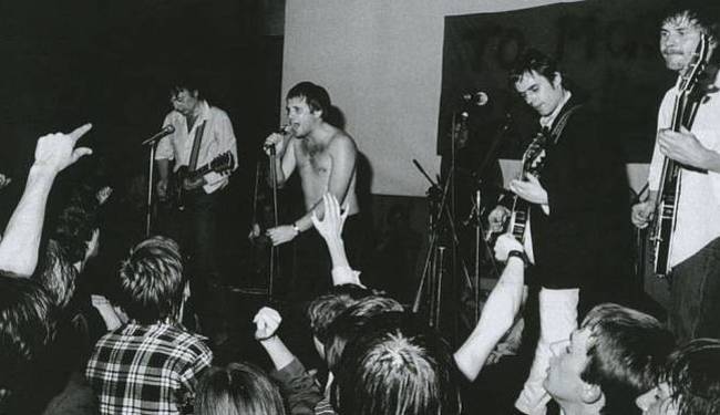 ISPOVIJEST STAROG PUNKERA: Mi smo nekad plesali čim bismo čuli muziku, a danas se ljudi najviše zabavljaju u shopping centrima