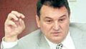 Radimir Čačić se uguzio u tenis