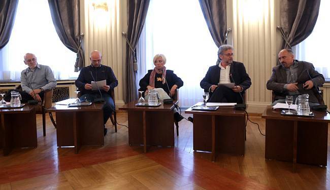 FINIŠ IZBORNE UTRKE: Tko su kandidati za predsjednika Hrvatskog novinarskog društva i što nam nude