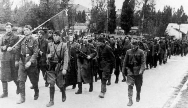 UOČI 70. GODIŠNJICE OSLOBOĐENJA ZAGREBA: Radanović predstavlja "Oslobođenje. Beograd, oktobar 1944."