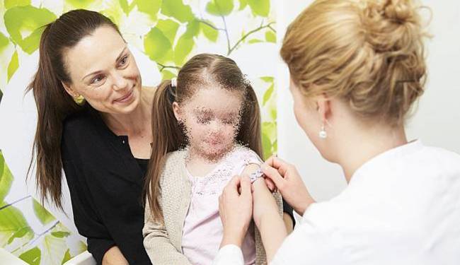 PISMO MINISTRU ZDRAVLJA: Dopustite da i roditelji odlučuju o cijepljenju svoje djece 