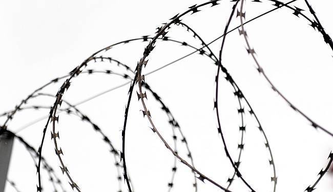 HUŠKANJE NAŠE SVAGDAŠNJE: „Treba ih v nekakvu baraku i plina pustiti!!!“ nije govor mržnje?