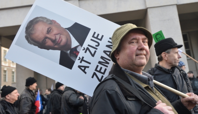 ČEŠKA ZIMA: Boj za demokraciju preko izbjeglica i islama