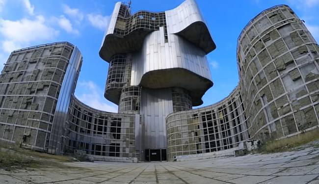 PONOSAN U INAT MNOGIMA: Zaustavite vandalizam na Petrovoj gori