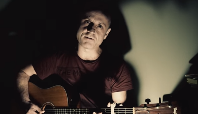 MILE KEKIN PORUČUJE: "Ja nisam vaš, moji su dobili '45-te"