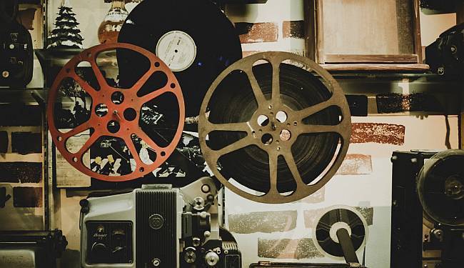 PITANJE BEZ ODGOVORA: Kome pripadaju svi ti domaći filmski klasici?