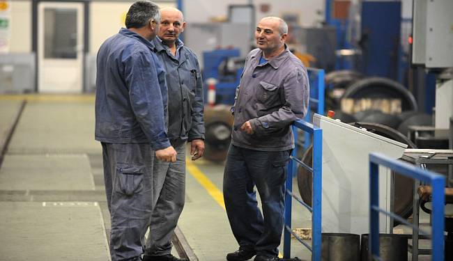 ŠOK I VJEVERICA U NJEMAČKOJ: Istočnjaci rade više od zapadnjaka