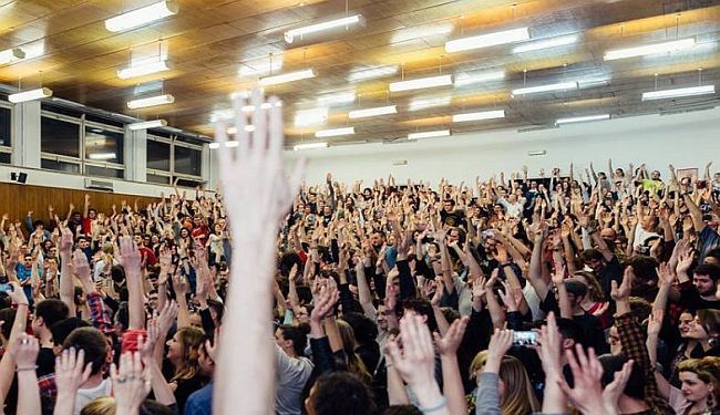 FAKULTETSKO VIJEĆE FILOZOFSKOG „POKAZALO ZUBE“: Dekan Previšić nije uspio smijeniti prodekanicu Branku Galić