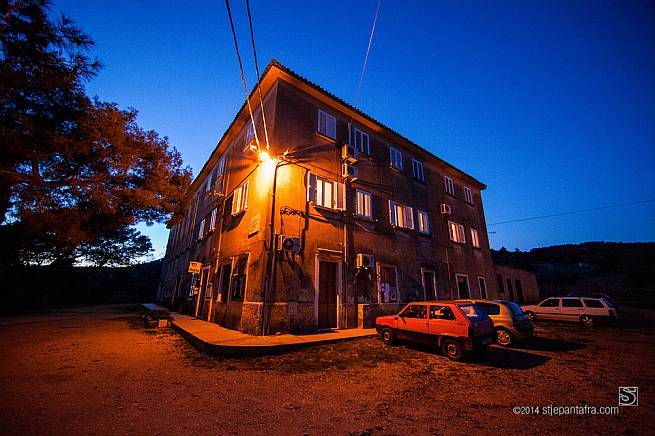 Zadružni dom Podšpilje