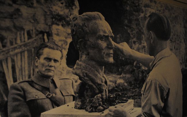 Josip Broz Tito - Antun Augustinčić
