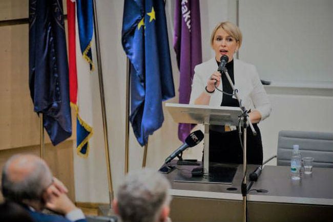 Marina Perić Kaselj