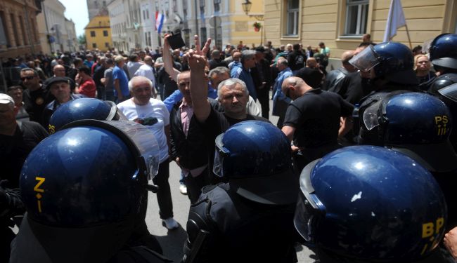 prosvjed na markovu trgu branitelj