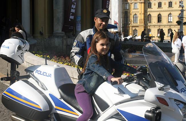 Poštujte naše znakove