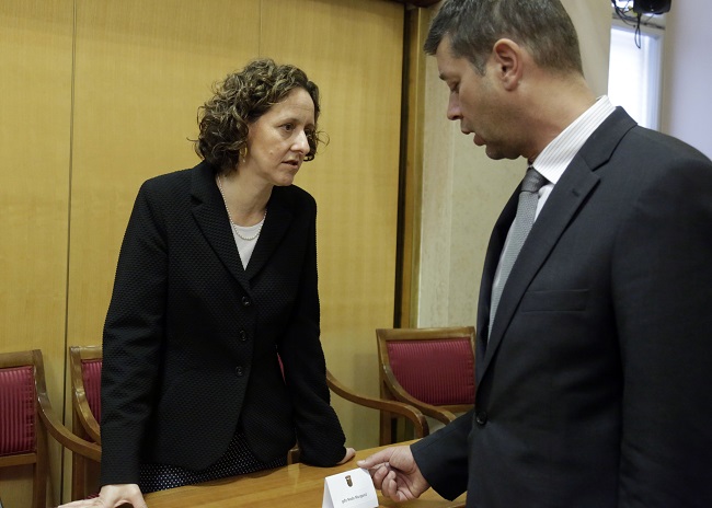 nina obuljen jasen mesić