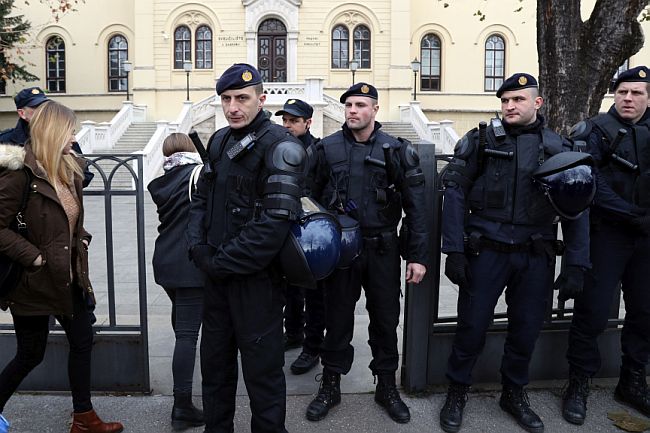 Policija na Sveučilištu