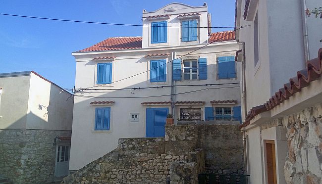 Susak