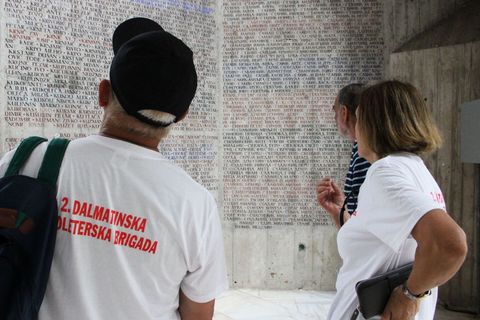 LUPIGA NA SUTJESCI: Memorijalni kompleks Tjentište - Dolina heroja