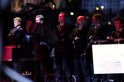 Beskompromisni spektakl u 35 fotografija