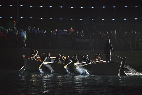 Beskompromisni spektakl u 35 fotografija