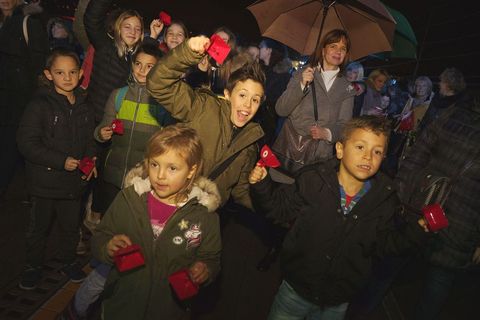 Beskompromisni spektakl u 35 fotografija