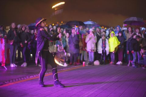 Beskompromisni spektakl u 35 fotografija