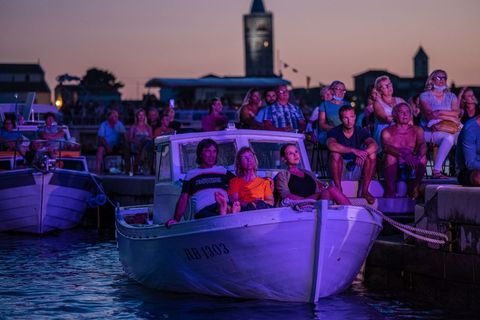 VELIKA FOTOGALERIJA: Predivno morsko kino