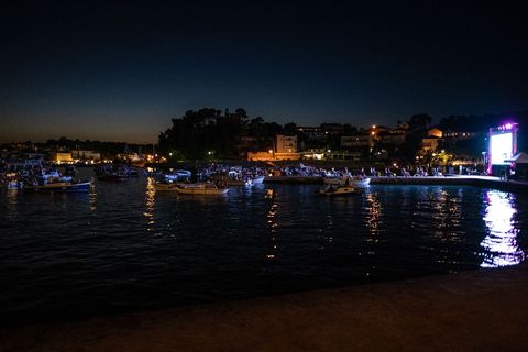 VELIKA FOTOGALERIJA: Predivno morsko kino