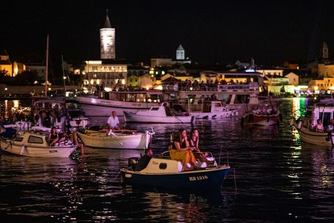 VELIKA FOTOGALERIJA: Predivno morsko kino