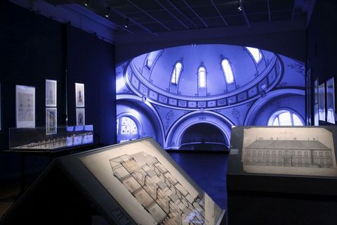 Postav izložbe "Herman Bolle - graditelj hrvatske metropole" iz 2015. godine