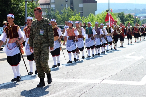 LUPIGA U KNINU: Dođoh, vidjeh, pobjegoh 