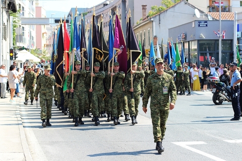 LUPIGA U KNINU: Dođoh, vidjeh, pobjegoh 