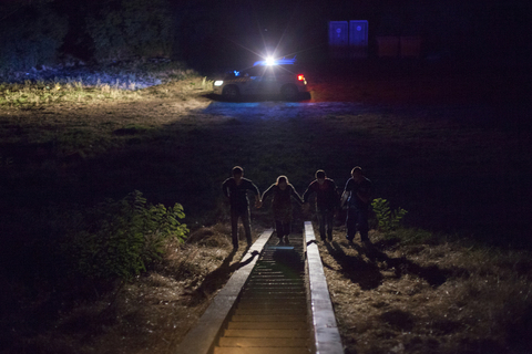 DAVOR KONJIKUŠIĆ - FOTOGRAFIJE S GRANICE: Što raditi s patnjom koju sam vidio?