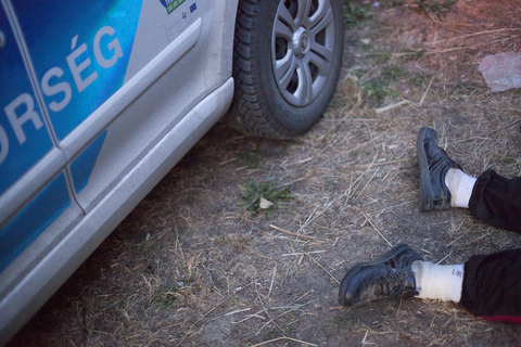 DAVOR KONJIKUŠIĆ - FOTOGRAFIJE S GRANICE: Što raditi s patnjom koju sam vidio?